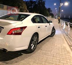 نيسان ماكسيما